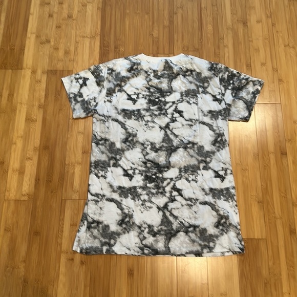 Launder Migos short sleeve shirt size large men’s - Picture 4 of 5